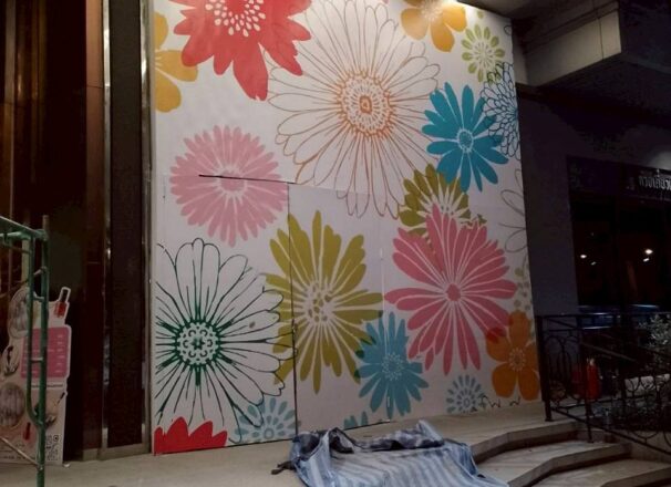 ติดผนังชั่วคราวของ SWENSEN สาขาเมเจอร์ รังสิต