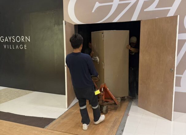 ผลงานรื้อถอนร้านค้าห้างเกษร เเถว central world