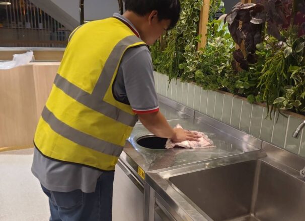 ผลงานผลิตเเละซ่อมเครื่องครัวเเสตนเลสของร้าน cafe AMAZON สาขาอุทยาน100ปี จุฬา