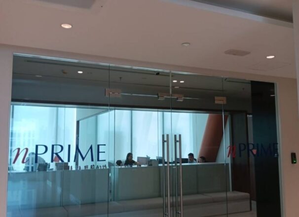 ผลงาน ติดสติ๊กเกอร์ตกเเต่งบริษัท