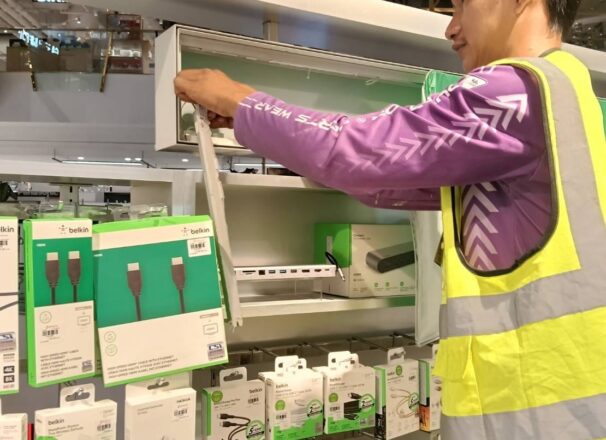 งานซ่อมป้ายไฟติดเชลฟ์