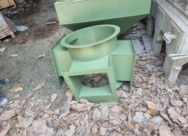 ผลงานขึ้นรูปเหล็ก รูปโลหะ สำหรับเครื่องจักรในโรงงาน