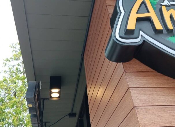 ติดตั้งป้ายไฟ Cafe Amazon - ME Engineering รับทำป้ายไฟ