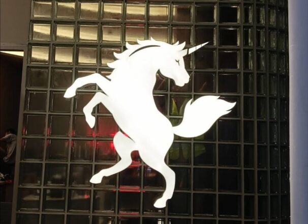 แก้ไขระบบไฟให้กับ ร้าน Pacamara - ME Engineering รับซ่อมป้าย