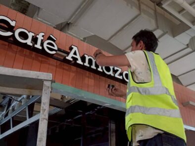 ติดตั้งป้าย Café Amazon สาขา Central กระบี่ - ME Engineering รับทำป้าย