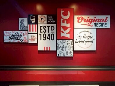 ติดตั้งป้าย KFC @Terminal อโศก​ - ME Engineering รับติดตั้งป้าย