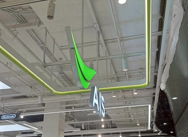 ติดตั้งป้าย AIS