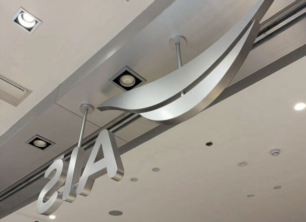 งานติดตั้งป้าย AIS