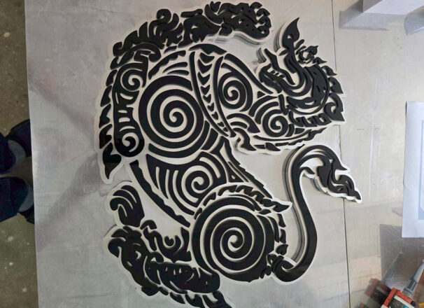 งานติดตั้งป้าย LOGO คณะรัฐศาสตร์ จุฬาลงกรณ์มหาวิทยาลัย