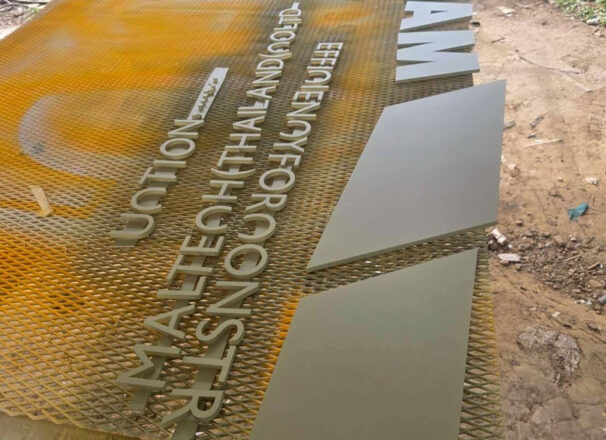 งานติดตั้งป้ายให้กับบริษัท MALTECH