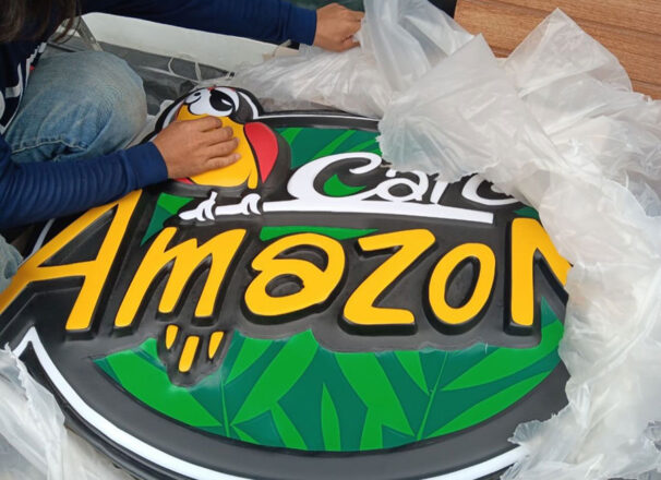 งานติดตั้งป้ายหน้าร้าน Café Amazon